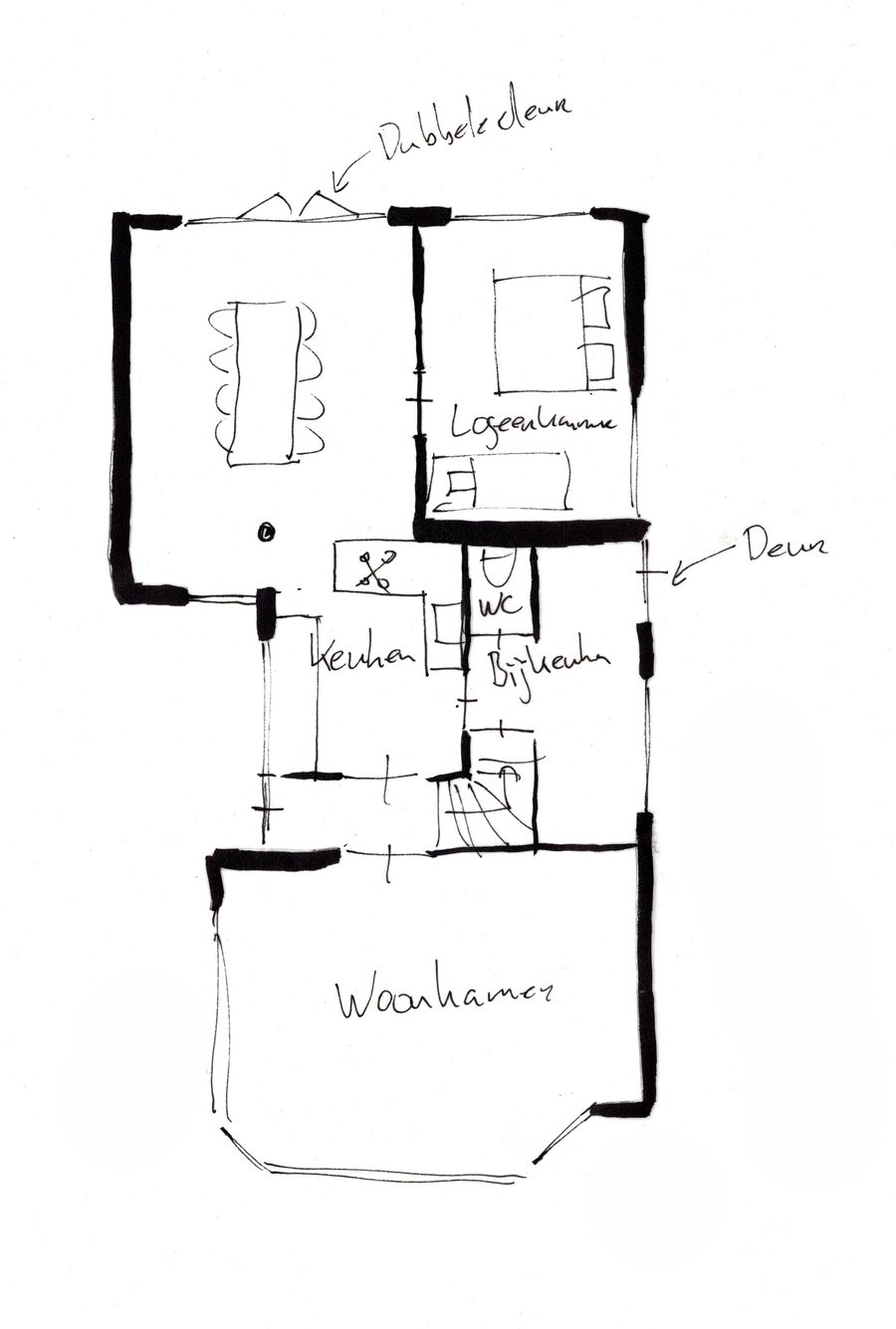 Handschets van de nieuwe plattegrond, met de keuken, bijkeuken en woonkamer